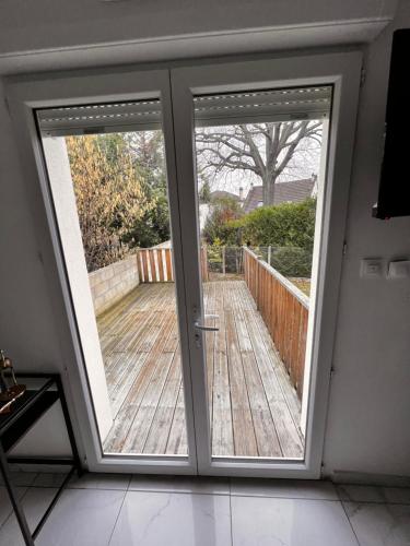 Appartement F3 ,2 bedrooms with parking aéroport Orly à 20mn