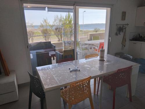 Appartement F3 en bordure de l étang de thau
