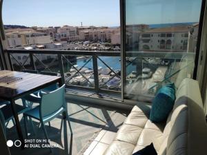 Appartement Appartement face à la mer à 3 mn à pieds des plages 10 Allée de la Goélette 34200 Sète Languedoc-Roussillon
