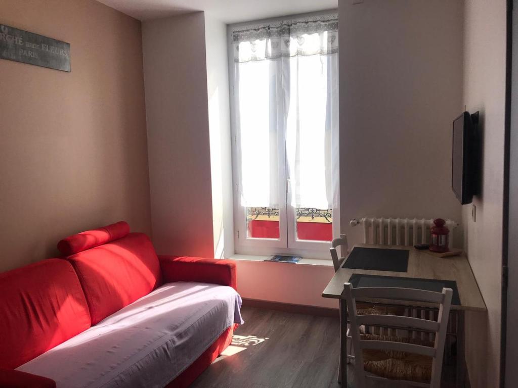 Appartement face aux Thermes 18 RUE FAVART, 63240 Le Mont-Dore