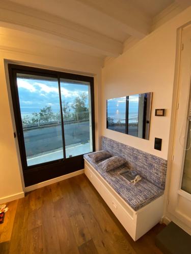 Appartement face mer avec terrasse et parking