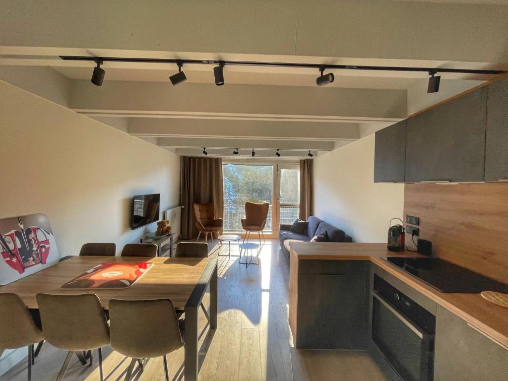 Appartement Flaine, 3 pièces, 8 personnes - FR-1-687-113 Résidence Cassiopée Flaine Forum, 74300 Arâches-la-Frasse