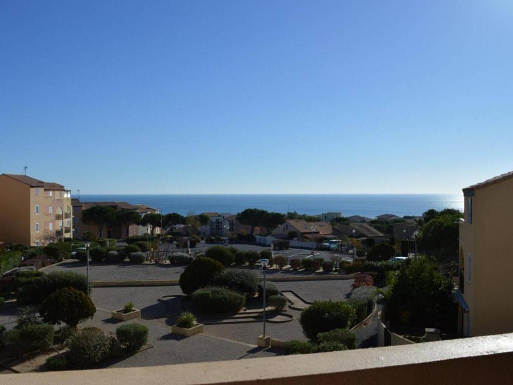 Appartement Appartement Fleury-Saint-Pierre-la-Mer, 2 pièces, 4 personnes - FR-1-229D-419 Appartement Bat B3 NÂ°129 2Eme Etage - Ave Des Garrigues - 11560 Saint Pierre La Mer