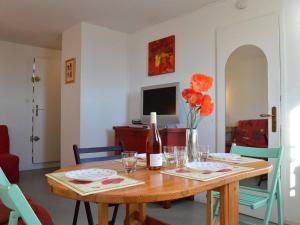 Appartement Appartement Fleury-Saint-Pierre-la-Mer, 2 pièces, 4 personnes - FR-1-229D-419 Appartement Bat B3 NÂ°129 2Eme Etage - Ave Des Garrigues - 11560 Saint Pierre La Mer Languedoc-Roussillon