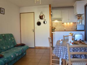 Appartement Appartement Fleury-Saint-Pierre-la-Mer, 2 pièces, 6 personnes - FR-1-229D-249 Appartement Bat C NÂ°263 2Eme Etage - Bld Des Embruns - 11560 Saint Pierre La Mer Languedoc-Roussillon