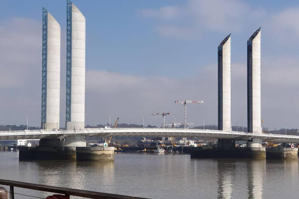 Appartement fonctionnel et moderne avec deux chambres 36 Rue Lucie Aubrac, 33300 Bordeaux