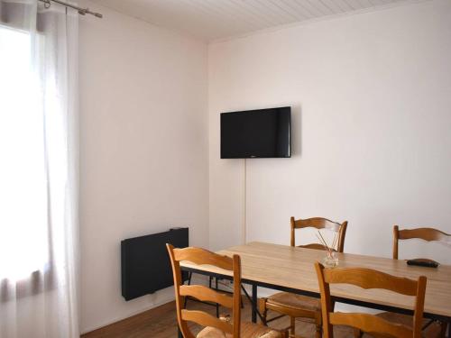 Appartement Font-Romeu-Odeillo-Via, 2 pièces, 4 personnes - FR-1-580-81