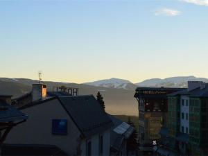 Appartement Font-Romeu-Odeillo-Via, 4 pièces, 8 personnes - FR-1-580-28