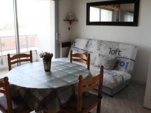 Appartement Appartement Fort-Mahon-Plage, 2 pièces, 2 personnes - FR-1-482-53 390 Boulevard Maritime Nord Voie Nouvelle 80120 Fort-Mahon-Plage Picardie