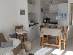 Appartement Fort-Mahon-Plage, 2 pièces, 4 personnes - FR-1-482-19