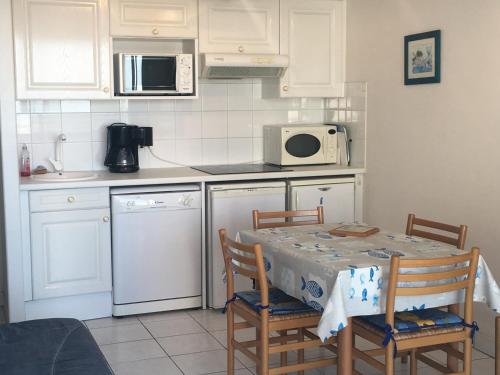 Appartement Fort-Mahon-Plage, 2 pièces, 6 personnes - FR-1-482-16
