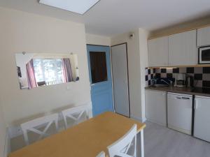 Appartement Fouesnant, 2 pièces, 5 personnes - FR-1-481-69