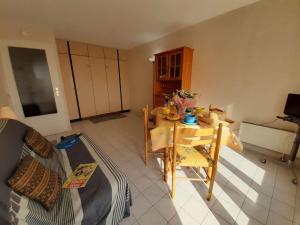 Appartement Fréjus, 1 pièce, 4 personnes - FR-1-226A-150