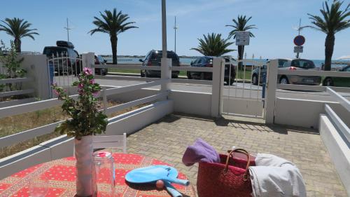 Appartement front de mer double terrasse