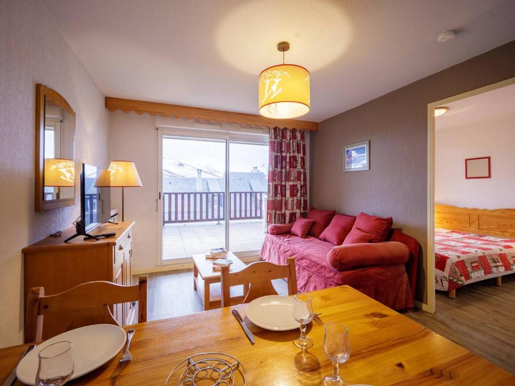 Appartement Germ, 2 pièces, 6 personnes - FR-1-695-14 Résidence Les Hauts de Peyragudes Station de Peyragudes, 65240 Germ