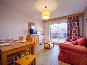 Appartement Germ, 2 pièces, 6 personnes - FR-1-695-14