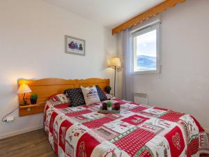 Appartement Germ, 2 pièces, 6 personnes - FR-1-695-21