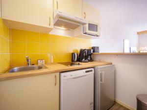 Appartement Germ, 2 pièces, 6 personnes - FR-1-695-9