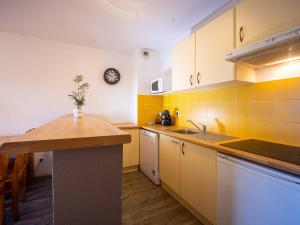 Appartement Germ, 3 pièces, 8 personnes - FR-1-695-15