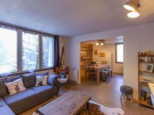 Appartement Gourette, 4 pièces, 8 personnes - FR-1-400-35