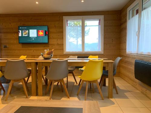 Appartement Grand Confort de 115m2 pour 8pers avec Sauna, Parking et Jardin