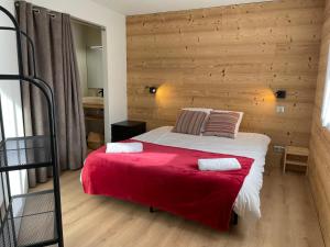 Appartement Grand Confort de 115m2 pour 8pers avec Sauna, Parking et Jardin