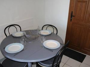 Appartement Appartement Gruissan, 1 pièce, 4 personnes - FR-1-229-69 Appartement NÂ°38. 1Er Etage - Bld Du Pech Maynaud - 11430 Gruissan Languedoc-Roussillon