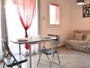 Appartement Gruissan, 2 pièces, 4 personnes - FR-1-229-792