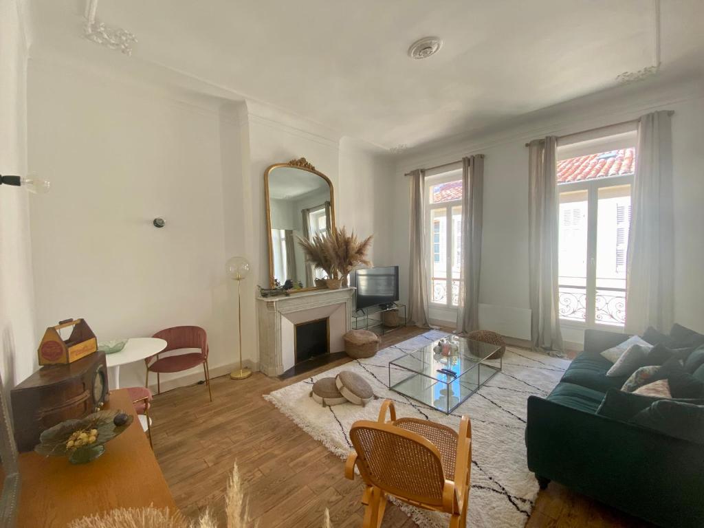 Appartement Appartement Haussmannien rue piétonne Opéra 11 Rue Venture 13001 Marseille