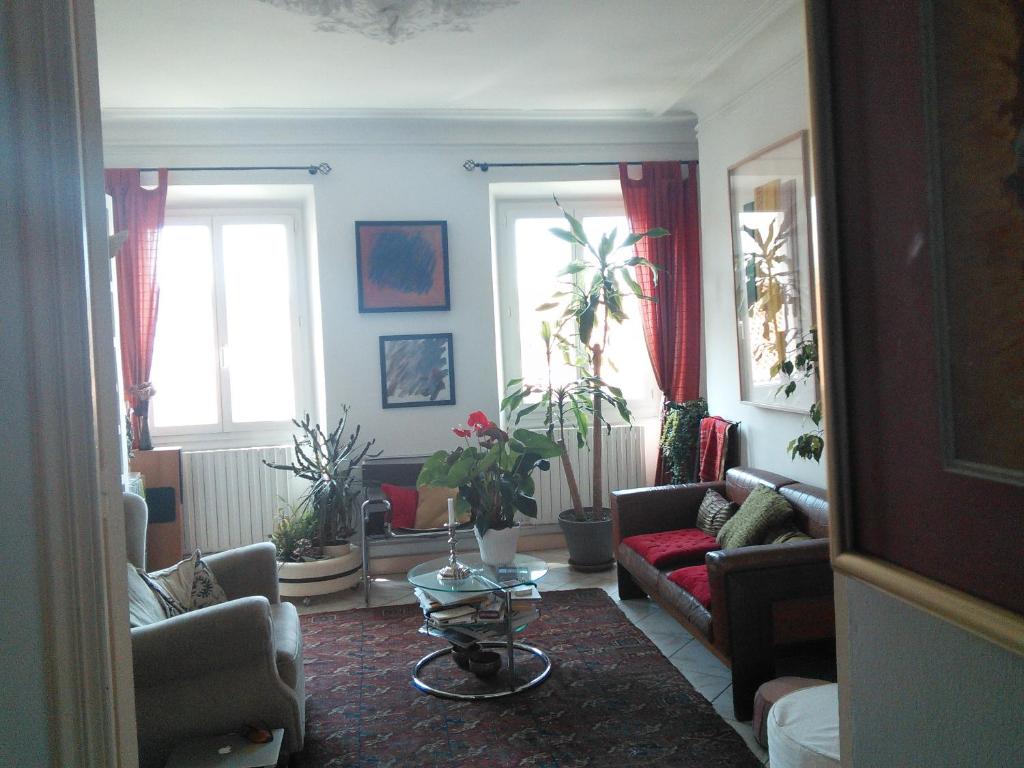 appartement haussmannien Toulon centre ville 33 Rue Victor Clappier, 5° étage / ascenseur, 83000 Toulon