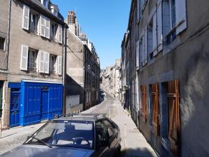 Appartement Haute Ville meublé avec cour privative