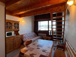 Appartement Hauteluce, 2 pièces, 6 personnes - FR-1-293-95