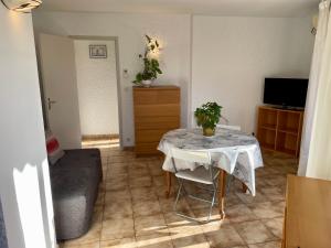 Appartement Appartement hauteur de Hyères 292 Chemin de la Porte Saint-Jean 83400 Hyères Provence-Alpes-Côte d\'Azur