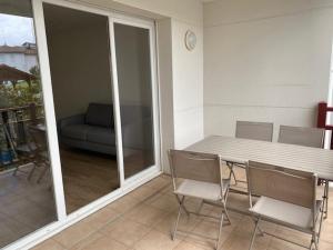 Appartement Appartement Hendaye, 3 pièces, 6 personnes - FR-1-239-676 58 rue de subernoa 64700 Hendaye Aquitaine