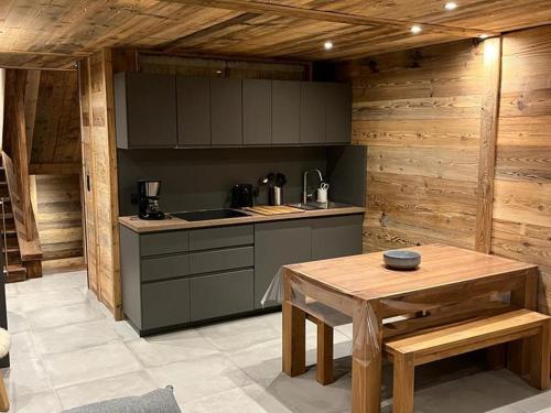 Appartement Huez, 2 pièces, 6 personnes - FR-1-405-226