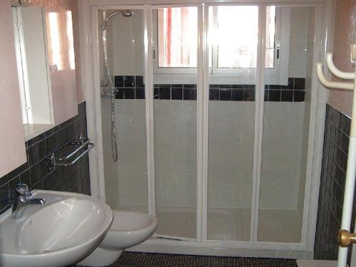 Appartement Hyères, 2 pièces, 4 personnes - FR-1-335-182