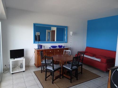 Appartement Hyères, 3 pièces, 4 personnes - FR-1-335-170