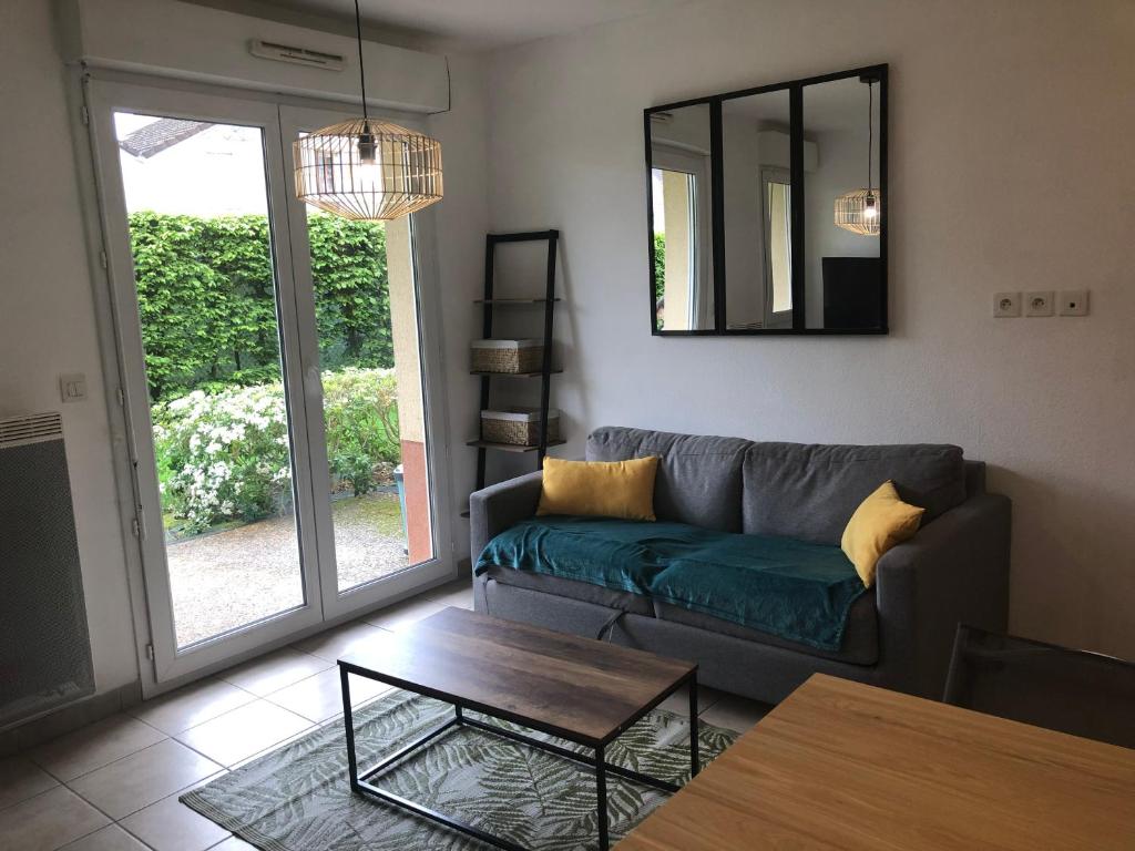 Appartement Idéal circuit 3km 36 Rue Bob Wollek appt 03, 72000 Le Mans