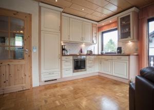 Appartement - In der Stammecke 21 Niedersfeld Winterberg 'Ferienwohnung Wiesenhang'