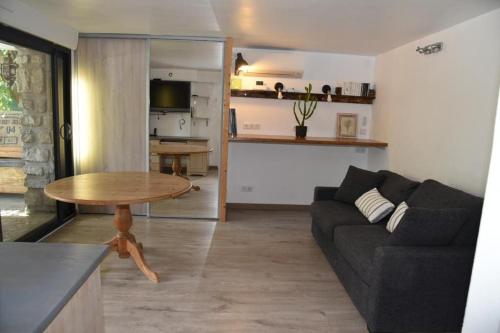 Appartement indépendant Rdc Villa Marseille 9ème