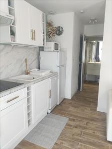 Appartement JADE dans résidence proche Tennis/ centre naturiste