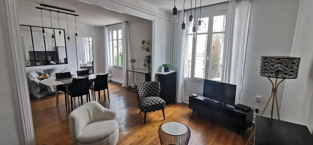 Appartement Appartement Jean Jaurès refait à neuf 31 Rue Victor Hugo 37000 Tours