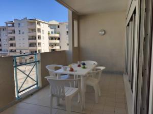 Appartement Juan les Pins, 2 pièces, 4 personnes - FR-1-252-158