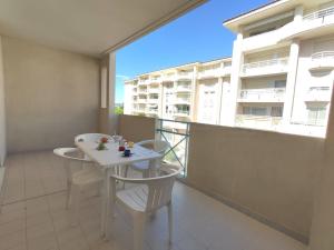 Appartement Appartement Juan les Pins, 2 pièces, 4 personnes - FR-1-252-158 55 avenue de Cannes 06160 Juan-les-Pins Provence-Alpes-Côte d\'Azur