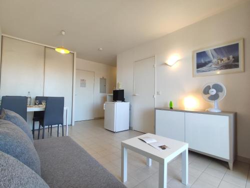 Appartement Juan les Pins, 2 pièces, 4 personnes - FR-1-252-164