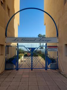 Appartement Juan-les-Pins antibes piscine et mer a 200m