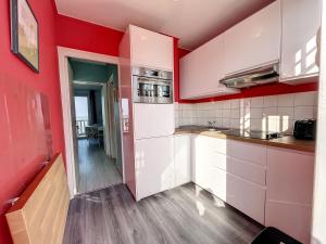 Appartement Jullouville, 2 pièces, 2 personnes - FR-1-361-154