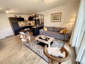 Appartement Jullouville, 2 pièces, 3 personnes - FR-1-361-459