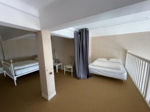 Appartement Jullouville, 2 pièces, 4 personnes - FR-1-361-32