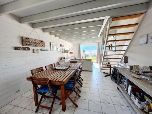 Appartement Jullouville, 4 pièces, 6 personnes - FR-1-361-379